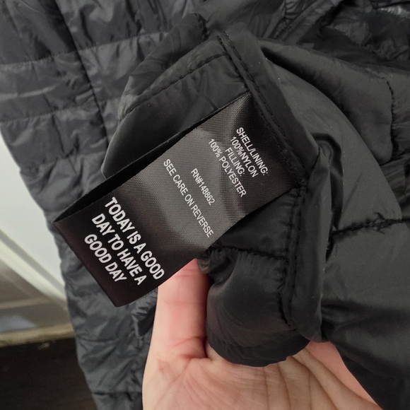 Torrid Puffer Vest In Black Size 1x - Picture 6 of 7